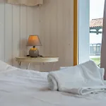 Un Sur Pilotis Apartment
