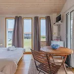 Un Sur Pilotis Apartment